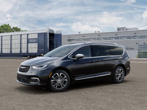 New 2026 Chrysler Pacifica Pinnacle image 1