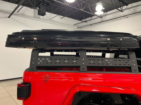 Used 2020 Jeep Gladiator Rubicon image 22