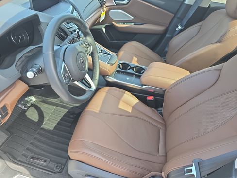 Used 2025 Acura RDX w/Technology Package image 16