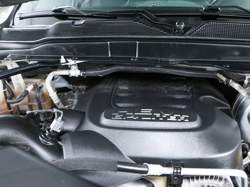 Used 2022 RAM 2500 Tradesman AWD/4WD image 30