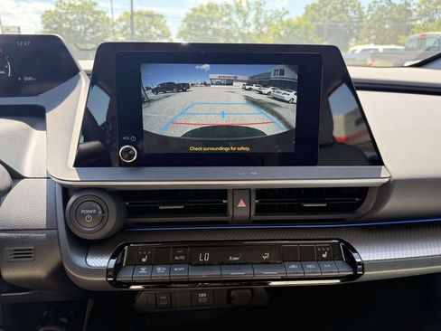 Used 2026 Toyota Prius XLE FWD image 15