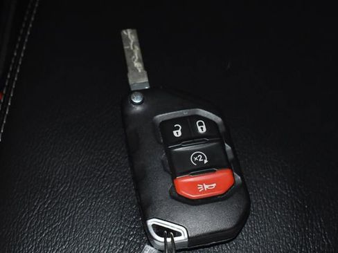 Certified 2020 Jeep Wrangler Unlimited Sahara w/ LED Lighting Group image 20