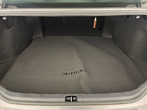 Certified 2022 Toyota Camry SE image 10
