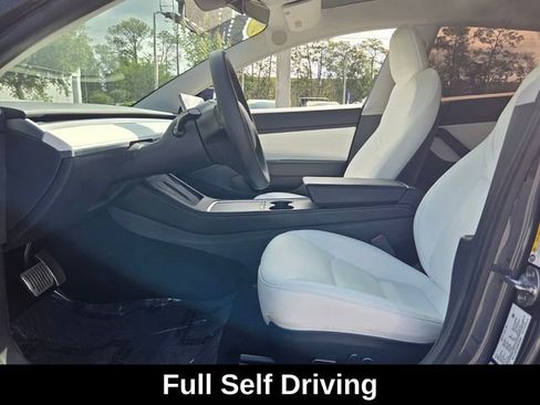 Used 2021 Tesla Model 3 Long Range AWD/4WD image 9