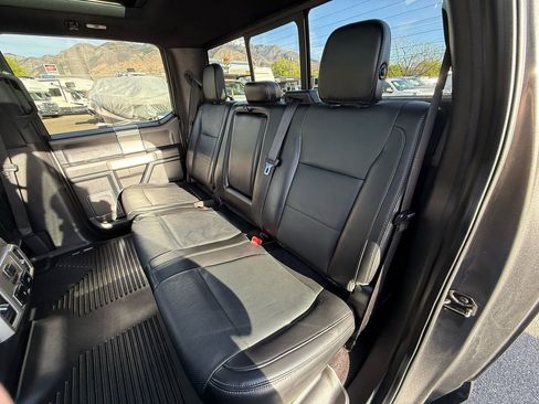 Used 2017 Ford F150 Lariat w/ Equipment Group 502A Luxury AWD/4WD image 32