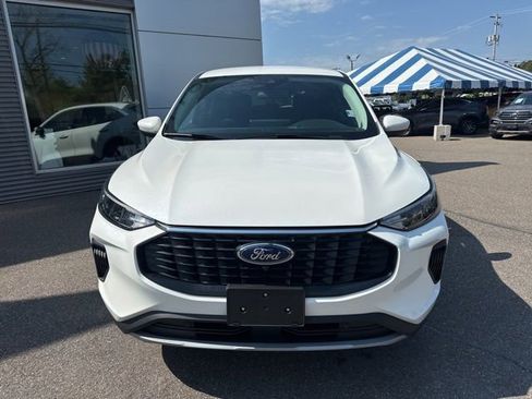Certified 2023 Ford Escape Active w/ Tech Pack #2 AWD/4WD image 3