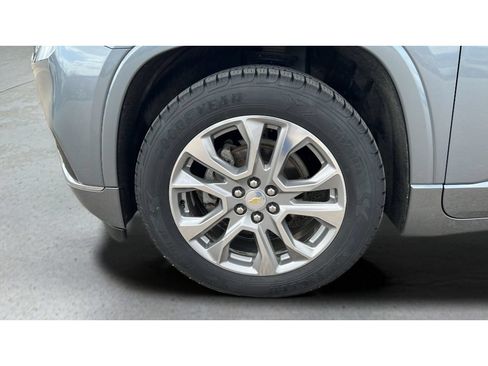 Certified 2019 Chevrolet Traverse Premier AWD/4WD image 36