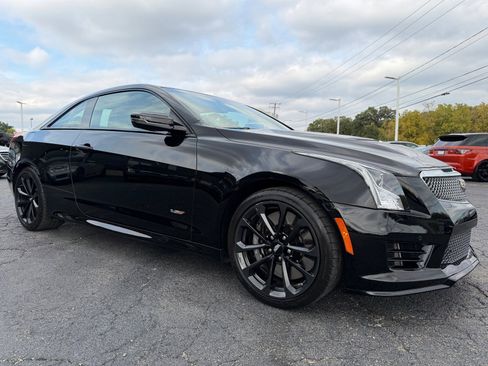 Used 2017 Cadillac ATS V w/ Luxury Package image 21