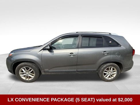 Used 2014 Kia Sorento LX AWD/4WD image 3