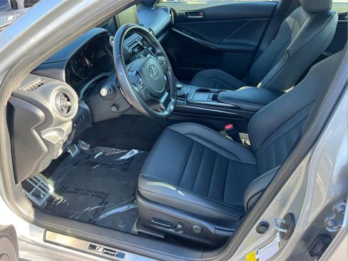 Certified 2023 Lexus IS 350 F Sport image 10