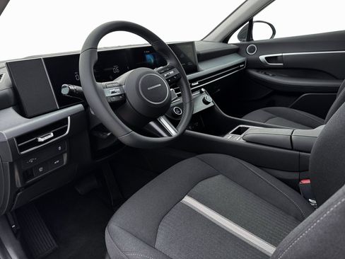 New 2026 Hyundai Sonata SEL FWD image 14