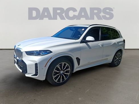 Used 2026 BMW X5 xDrive40i AWD/4WD image 3