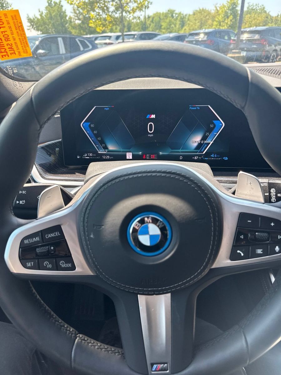 Used 2026 BMW X5 xDrive50e AWD/4WD image 7