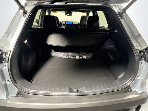 Used 2024 Toyota Corolla Cross XSE image 33