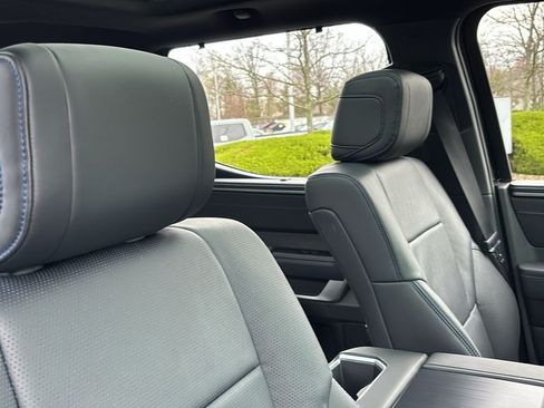New 2025 Toyota Tundra Platinum AWD/4WD image 8
