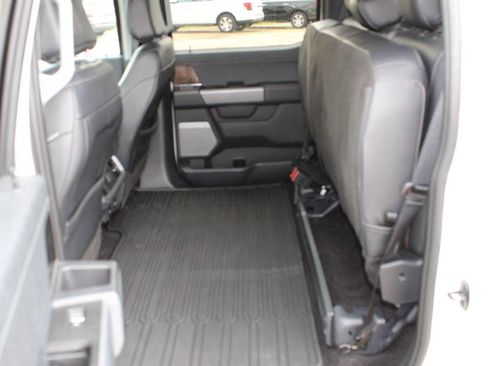 Used 2022 Ford F150 Lariat image 16