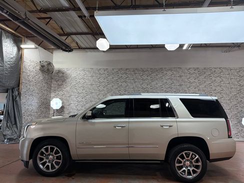 Used 2016 GMC Yukon Denali w/ Open Road Package AWD/4WD image 4