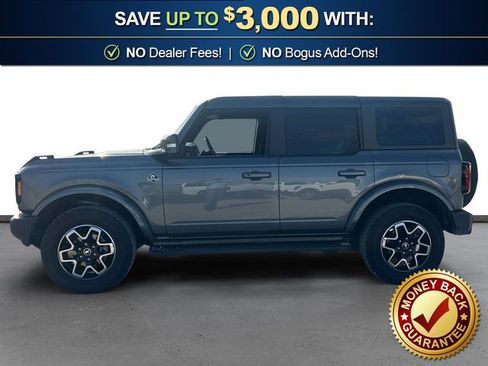 Used 2024 Ford Bronco Outer Banks AWD/4WD image 2
