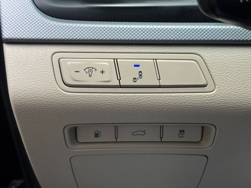 Used 2018 Hyundai Sonata SEL FWD image 16