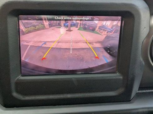 Certified 2022 Jeep Wrangler Sport image 15