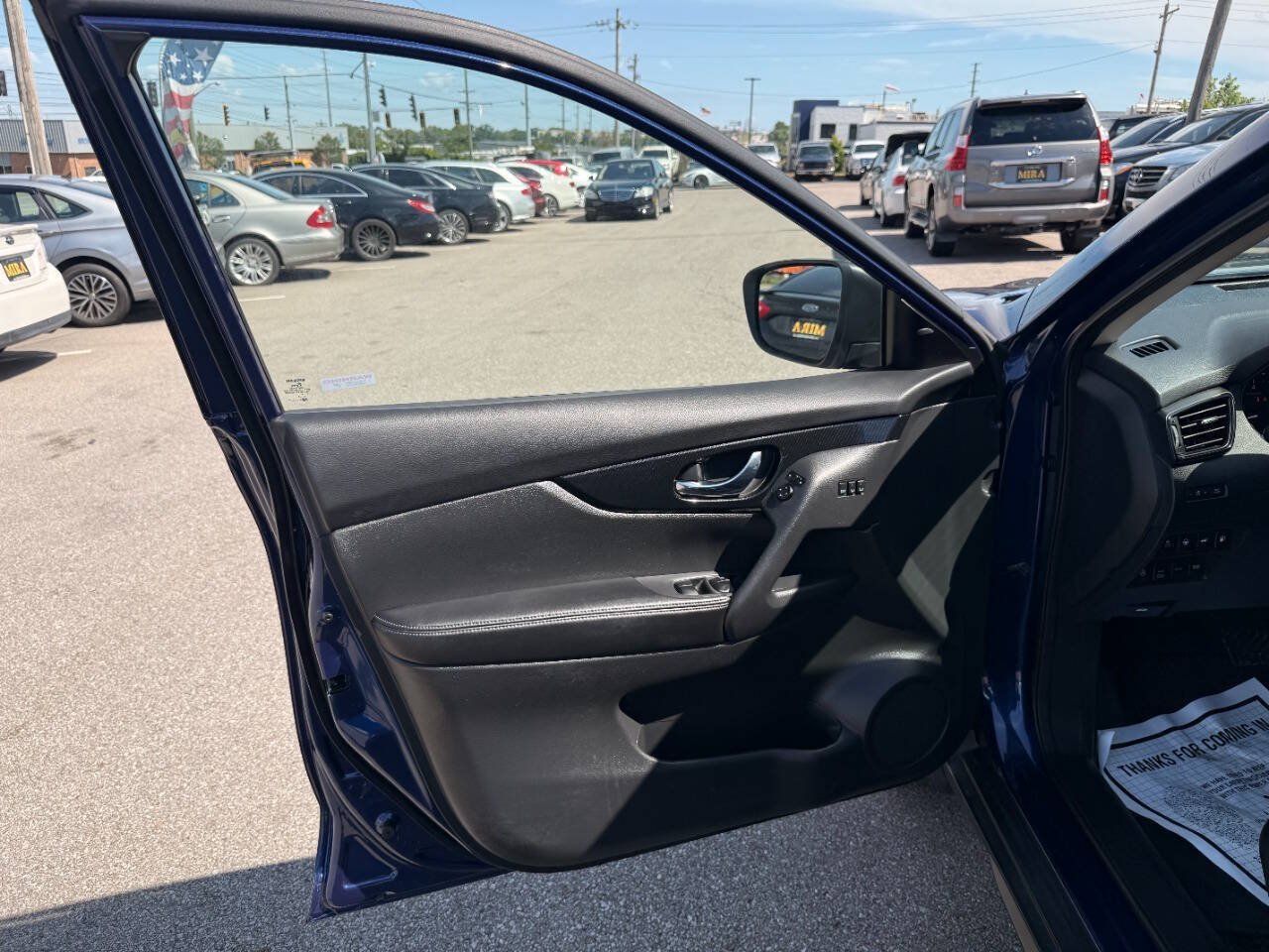 Used 2019 Nissan Rogue SL w/ Premium Package AWD/4WD image 18