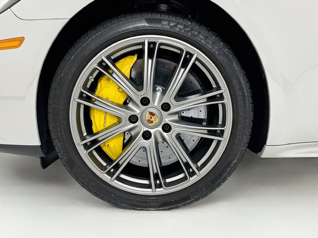 Certified 2023 Porsche Panamera Turbo S AWD/4WD image 32