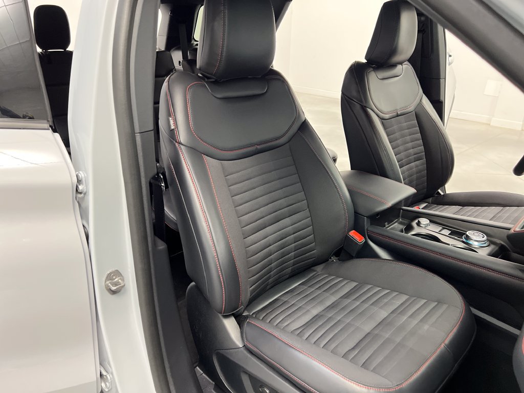 Used 2026 Ford Explorer ST-Line AWD/4WD image 28