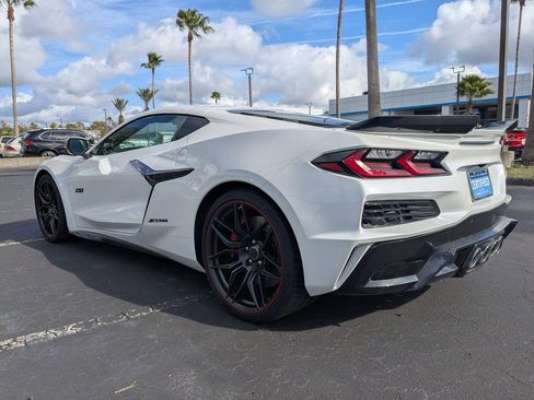 Used 2023 Chevrolet Corvette Z06 image 6