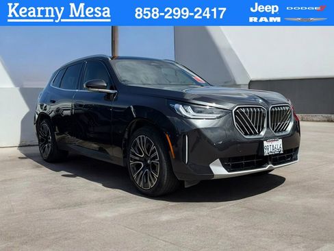 Used 2025 BMW X3 xDrive30i w/ Premium Package AWD/4WD image 1