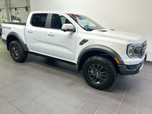 Used 2024 Ford Ranger Raptor AWD/4WD image 2