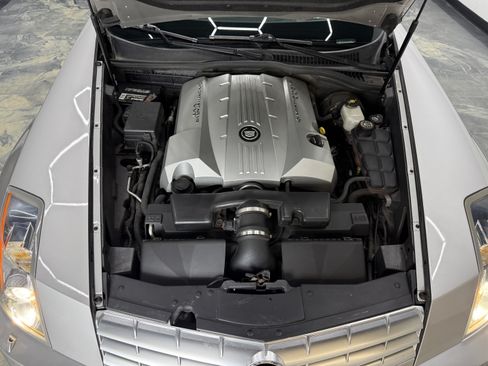 Used 2008 Cadillac XLR RWD image 26