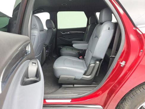 Certified 2023 Buick Enclave Essence image 40
