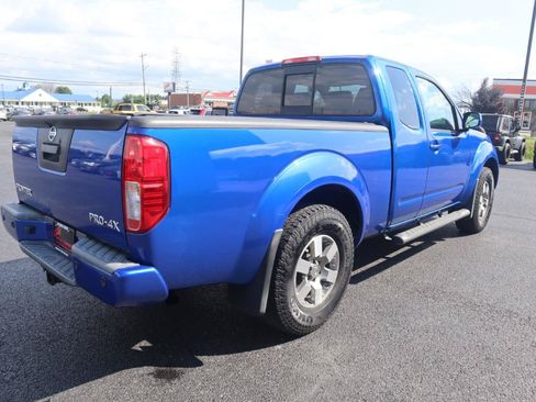 Used 2013 Nissan Frontier PRO-4X AWD/4WD image 32