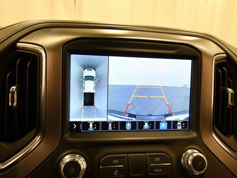 Used 2021 GMC Sierra 2500 Denali w/ Denali Ultimate Package image 24