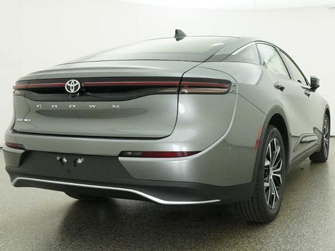 New 2026 Toyota Crown AWD/4WD image 27