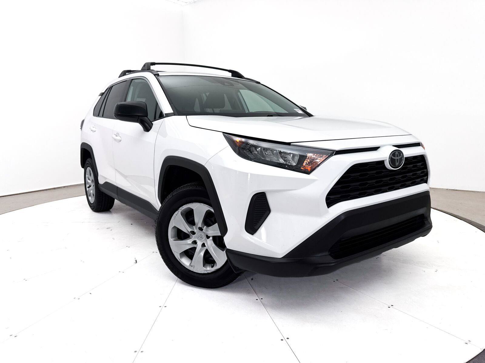 Used 2021 Toyota RAV4 LE w/ Carpet Mat Package (TMS) FWD image 1