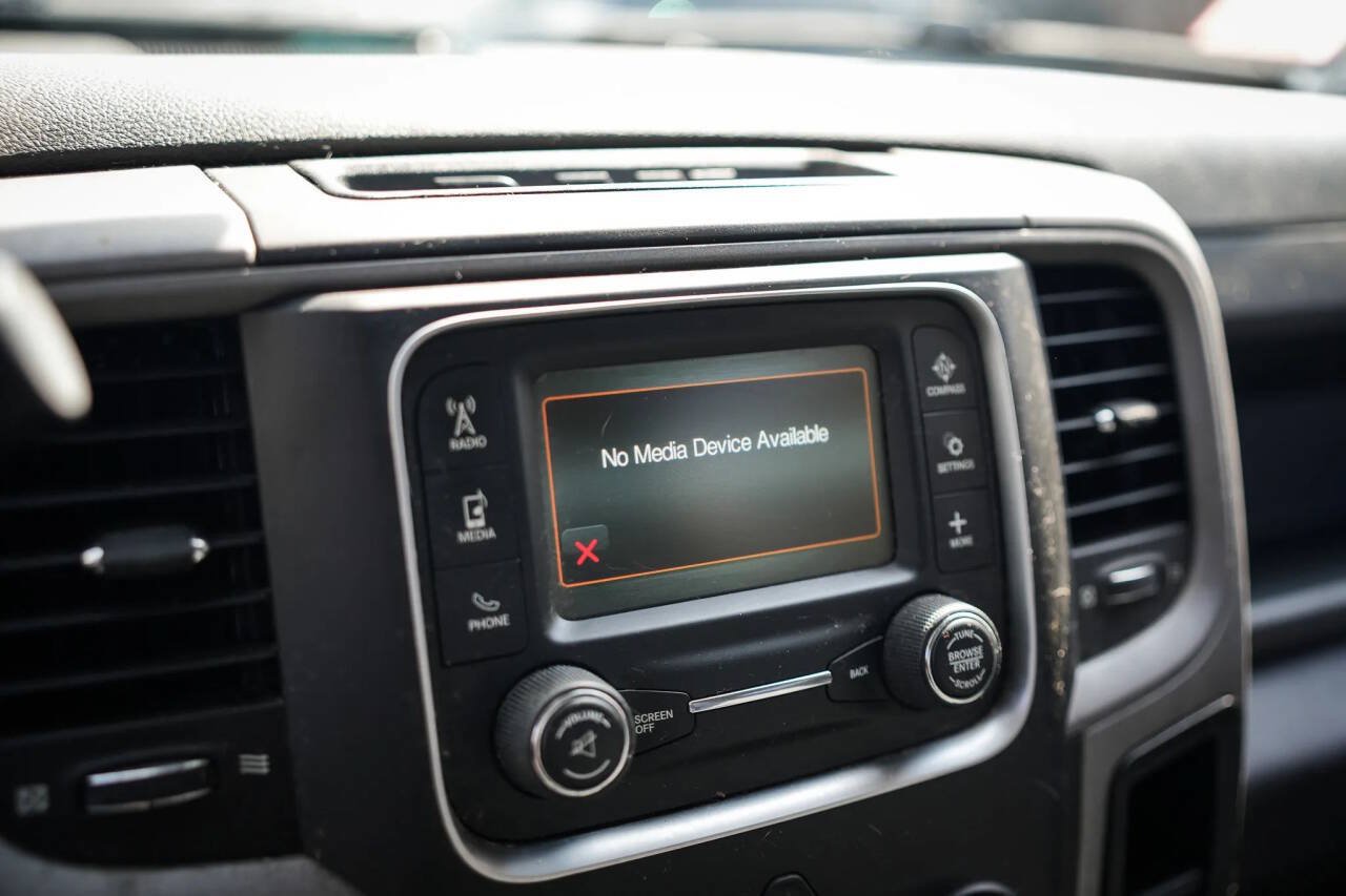 Used 2014 RAM 1500 Express RWD image 39