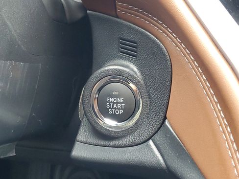 Used 2021 Subaru Outback Touring image 31