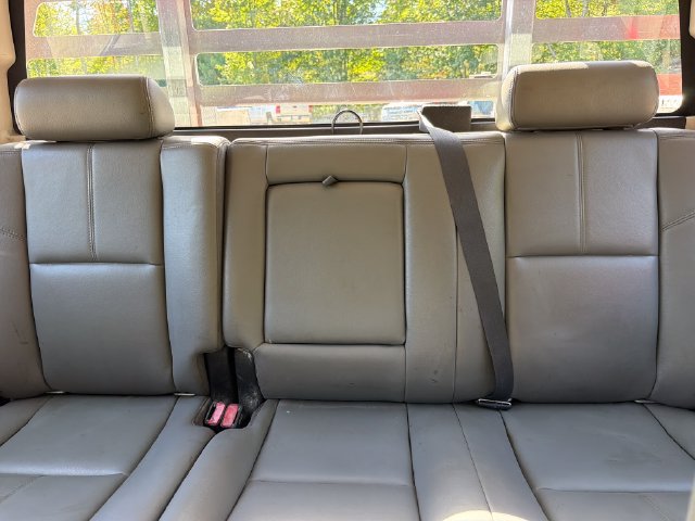 Used 2011 Chevrolet Silverado 3500 W/T RWD image 21