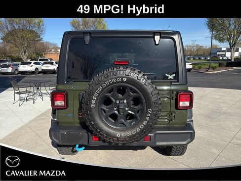 Used 2023 Jeep Wrangler Unlimited image 6