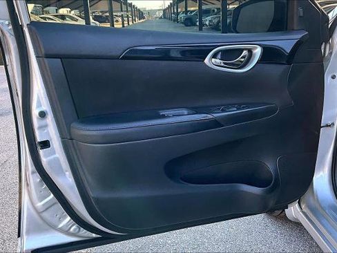 Certified 2019 Nissan Sentra SV w/ Special Edition Package image 20