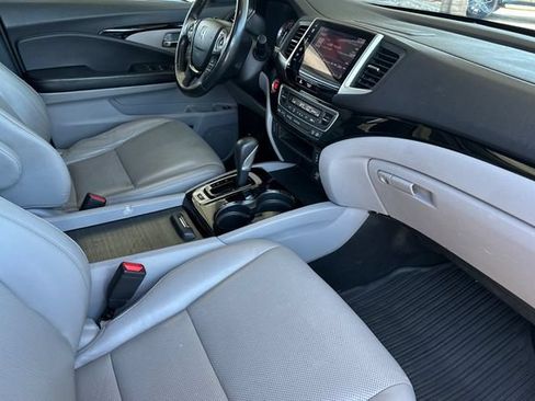 Used 2017 Honda Ridgeline RTL-E image 19