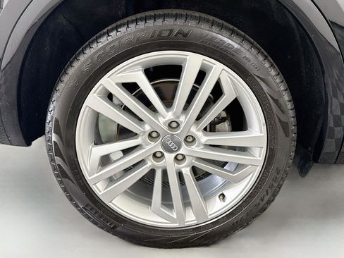Used 2018 Audi Q5 2.0T Premium Plus w/ Premium Plus Package AWD/4WD image 33