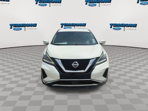 Used 2020 Nissan Murano S w/ Technology Package FWD image 3