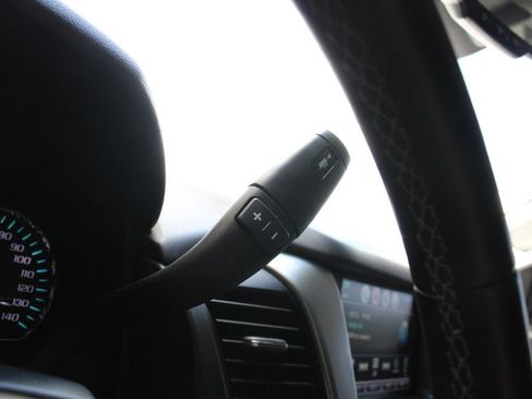 Used 2019 Chevrolet Tahoe LT AWD/4WD image 13