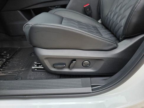 New 2026 Nissan Rogue Platinum w/ Platinum Premium Package AWD/4WD image 19