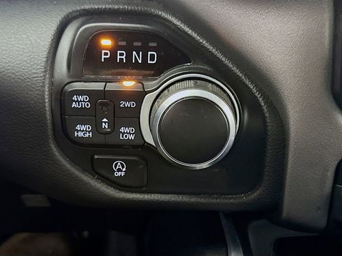 Used 2021 RAM 1500 Big Horn AWD/4WD image 16