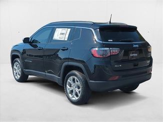 New 2024 Jeep Compass Latitude video 2