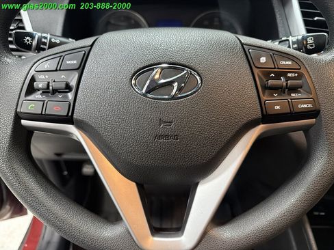 Used 2018 Hyundai Tucson SE AWD/4WD image 22