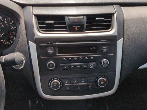 Used 2016 Nissan Altima 2.5 FWD image 27